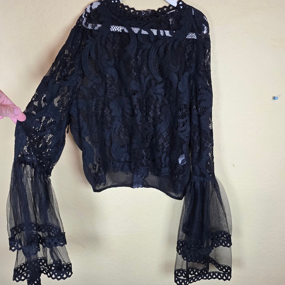 Peach teens XL Black Sheer Floral Lace Bell Sleeve Zipper whimsy goth Blouse Top